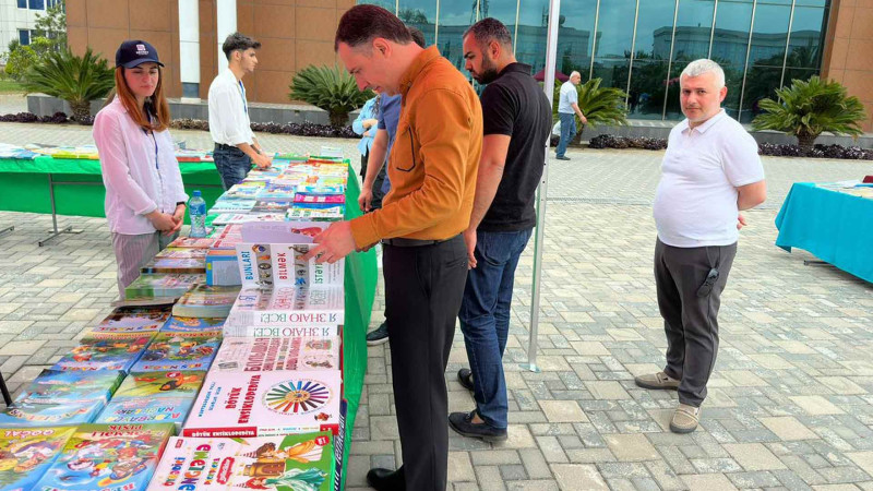 Lənkəranda kitab sərgisi keçirilir