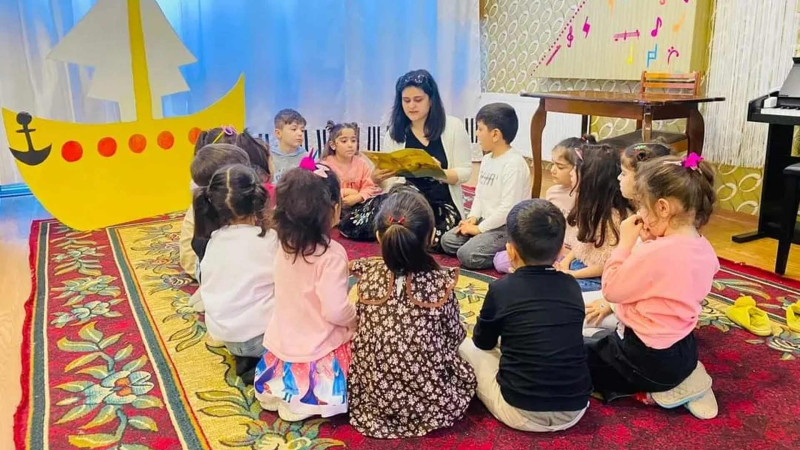 Cəlilabadda körpələr evi-uşaq bağçasında hekayə saatı keçirilib