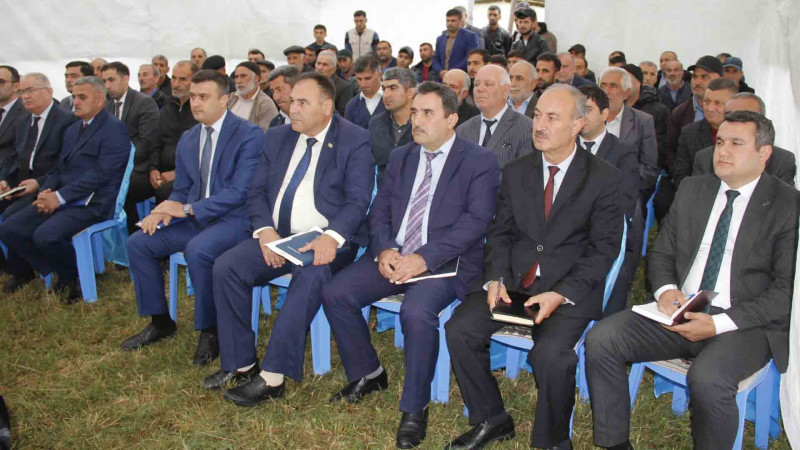 Rafiq Cəlilov Güneyli kənd sakinləri ilə görüşüb