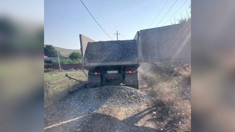Cəlilabadın Məmmədrzalı kəndinin daxili yolları təmir edilir