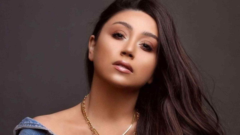 Müğənni Damla Lənkəranda konsert verəcək