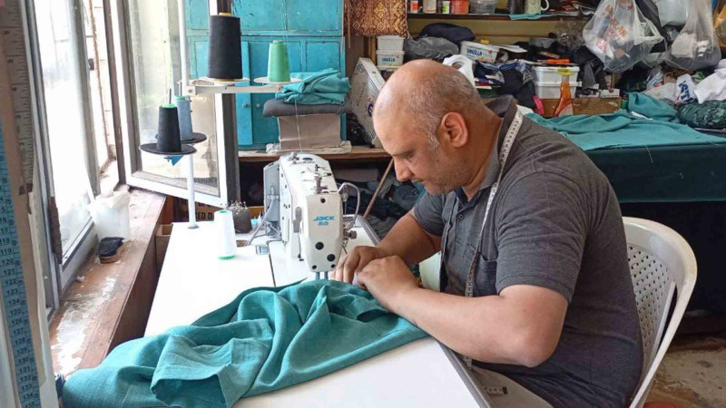 Astarada hər kəsin tanıdığı pakistanlı dərzi ilə müsahibə