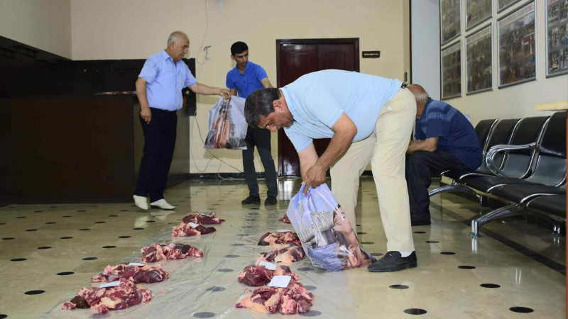 Masallıda aztəminatlı ailələrə qurban payı çatdırılıb