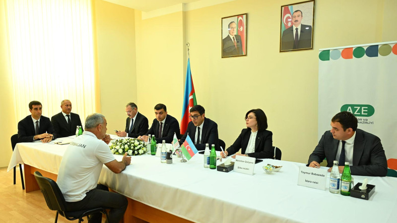 Gənclər və idman naziri Lerik və Astara rayon sakinləri ilə görüşüb