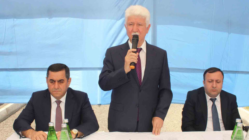 Rafiq Cəlilov Vənlik kənd sakinlərini dinləyib