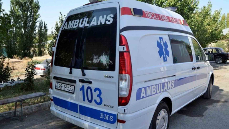 Masallıda təmizlik edən qadın dördüncü mərtəbədən yıxılıb