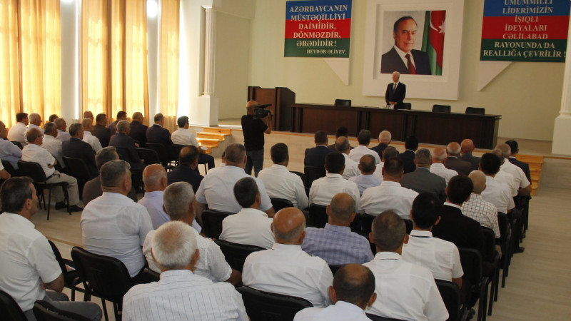 Cəlilabadda bələdiyyə və nümayəndəliklərin fəaliyyəti ilə bağlı müşavirə keçirildi