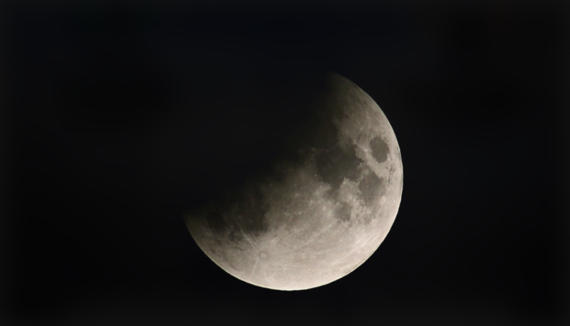 İlin 2-ci Ay tutulması gözlənilir