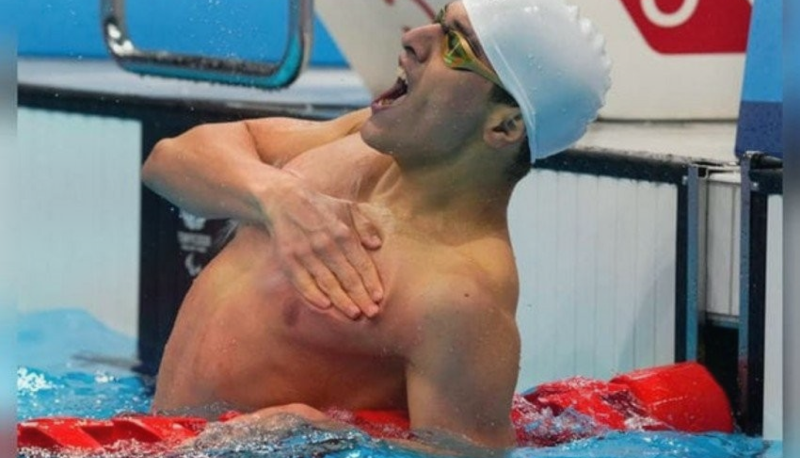 Paraüzgüçümüz Vəli İsrafilov finala yüksəlib