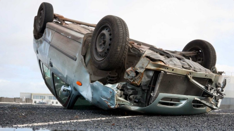 Ələt-Astara yolunda qəza: bir ailənin 6 üzvü xəsarət alıb