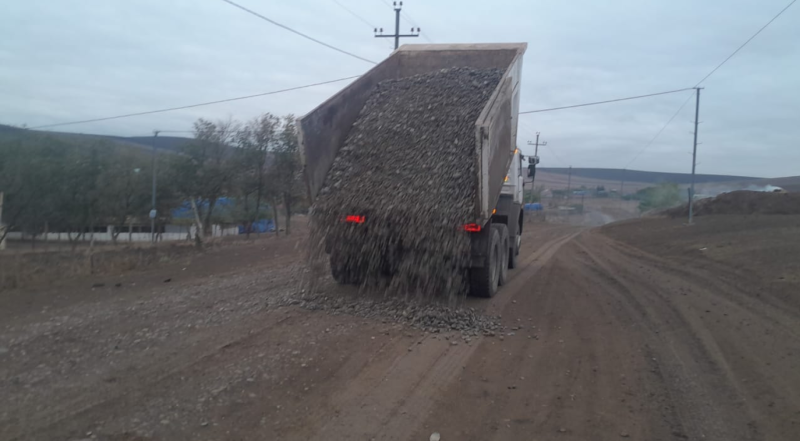 Cəlilabadda yolların təmiri davam edir