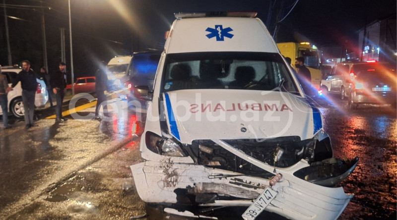 Lənkəranda tibbi yardım avtomobilində qəzaya düşən xəstə ölüb