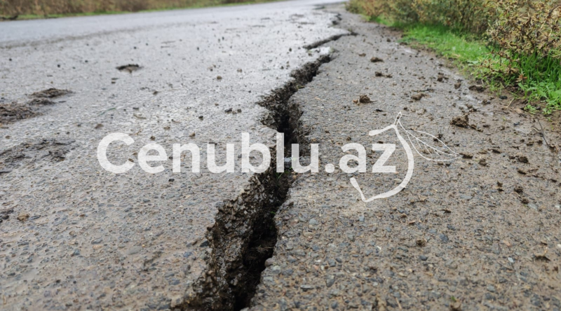 Cəlilabadda torpaq sürüşməsi olub - VİDEO