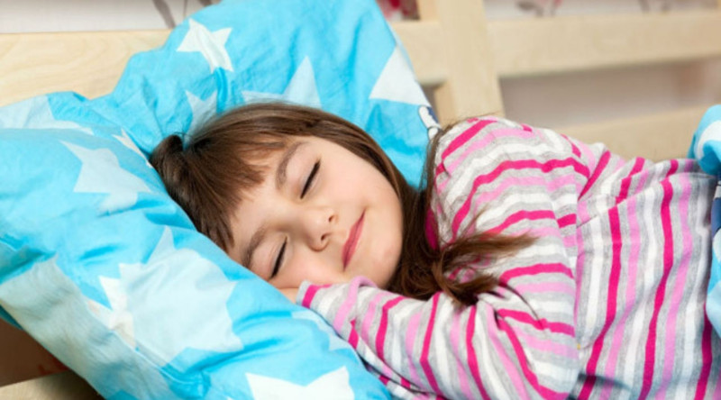 Yalnız Azərbaycanda uşaqların ÇÖPÜ QALIR?