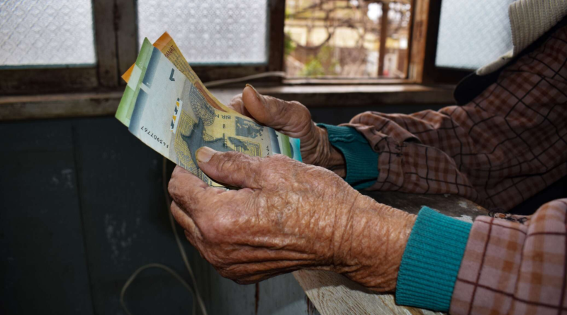 Vətəndaşlar pensiya artımlarını nə vaxtdan ala biləcəklər? - VİDEO