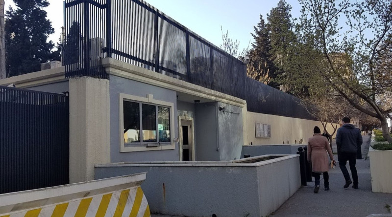 Səfirdən Amerikaya getmək üçün xahiş etmək istəyən lənkəranlı həbs olundu