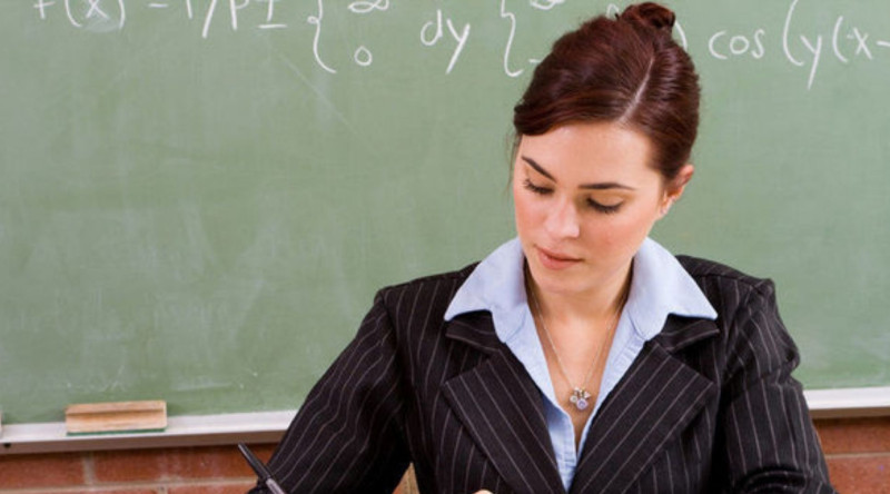 Bölgəmizin 10 müəllimi “ÖRNƏK MÜƏLLİM” siyahısında