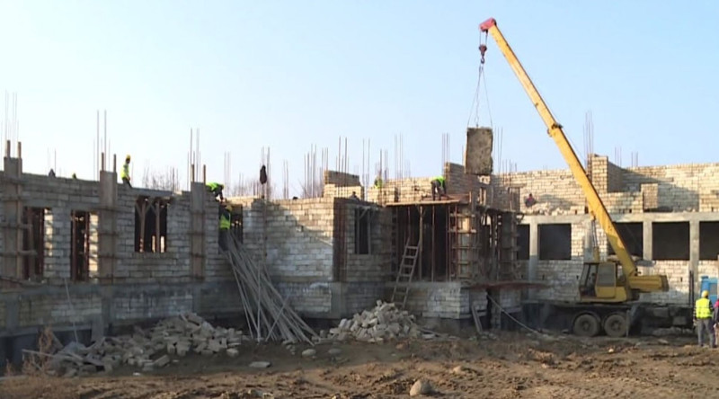 Lənkəranın Viyən kəndində məktəb yenidən qurulur  - VİDEO