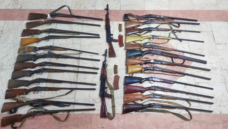 Lənkəranda fabrikin həyətindən silah-sursat tapılıb