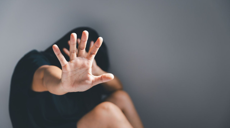 Astarada keçmiş arvadını döyən şəxsin azadlığı məhdudlaşdırıldı