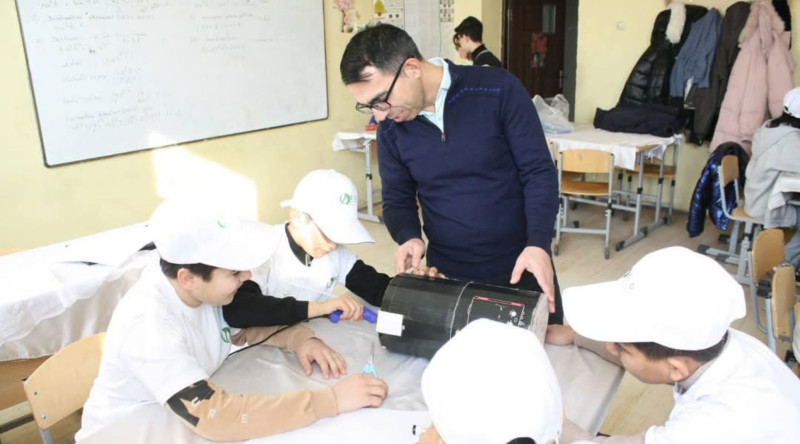 Cəlilabadlı məktəblilərdən maraqlı ixtira