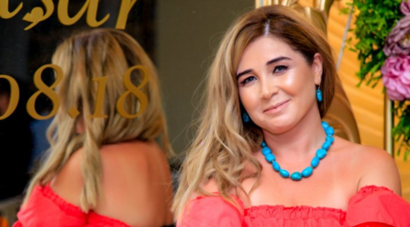 Elnarə Xəlilovaya sürpriz etdilər