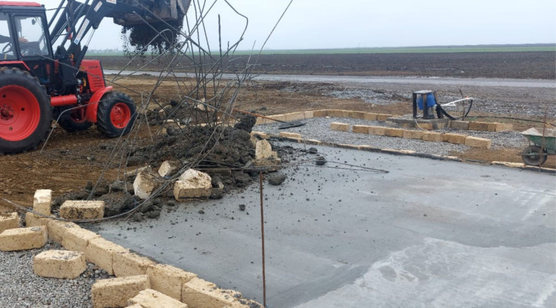 Biləsuvarda qanunsuz tikililər sökülüb