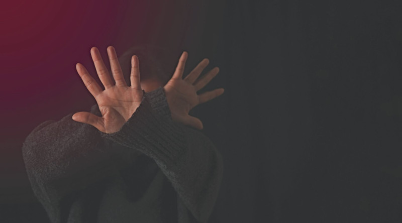 Astarada tükürpədən hadisə: İki oğlan məktəbdə qızı zorladı