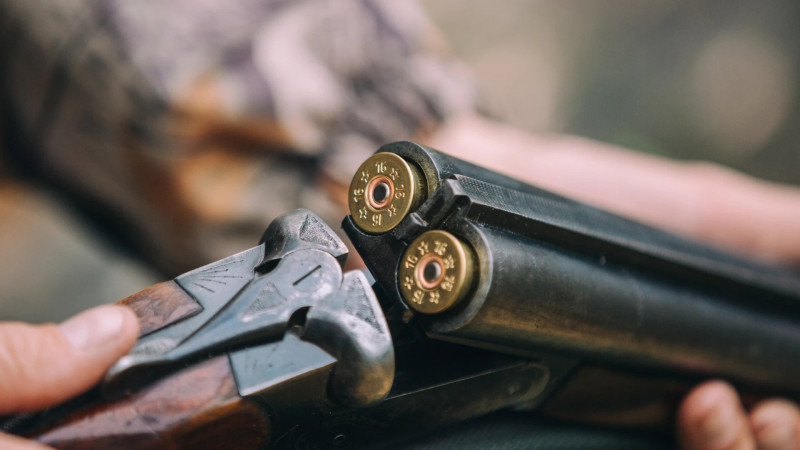 Masallıda əmisioğlunu güllələdi, sonra bıçaqladı, həbs edilmədi 