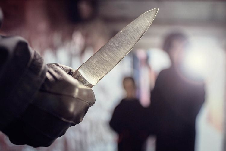 50 yaşlı qadını 17 yaşlı sevgilisi öldürdü - TÜKÜRPƏDƏN HADİSƏ