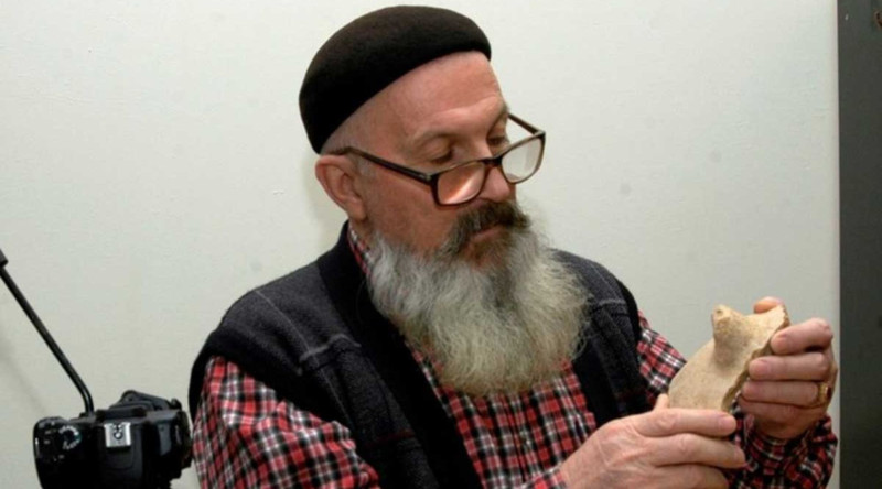 Tanınmış arxeoloq, professor Tufan Axundovun xatirəsi anılır