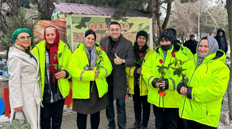 Lənkəranlı aktyor süpürgəçi qadınları belə sevindirdi