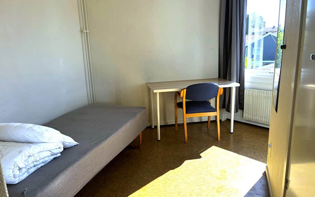 Lənkəranda turistin meyiti hosteldə tapılıb