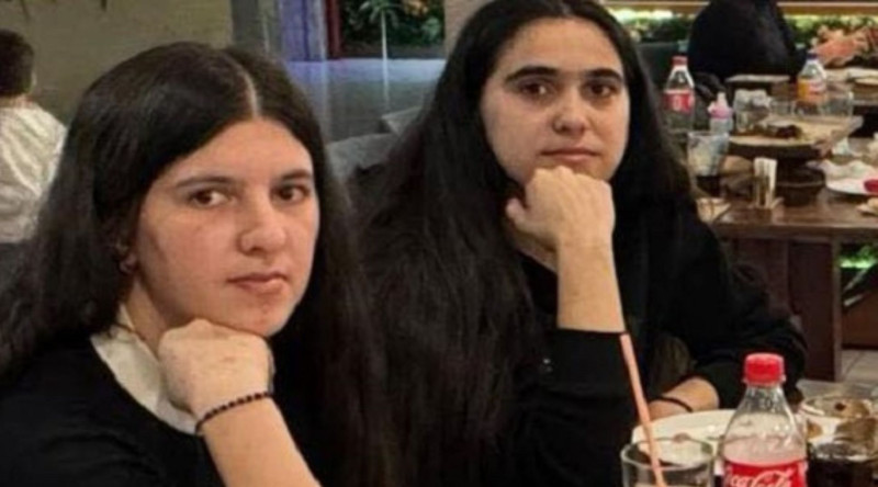 İtkin düşən iki yeniyetmə qızdan 8 göndür xəbər yoxdur