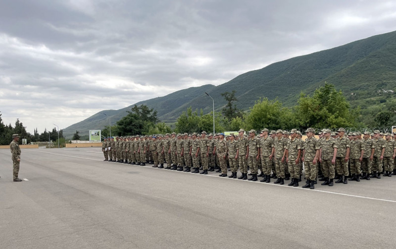 Doktorantura təhsili hərbi xidmətdən azad edirmi?
