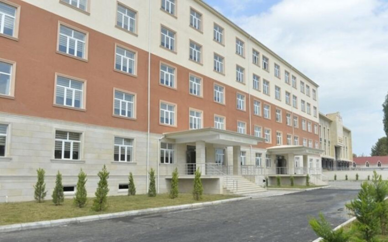 Lənkəranda universitetin təmiri ilə bağlı tender ləğv olunub