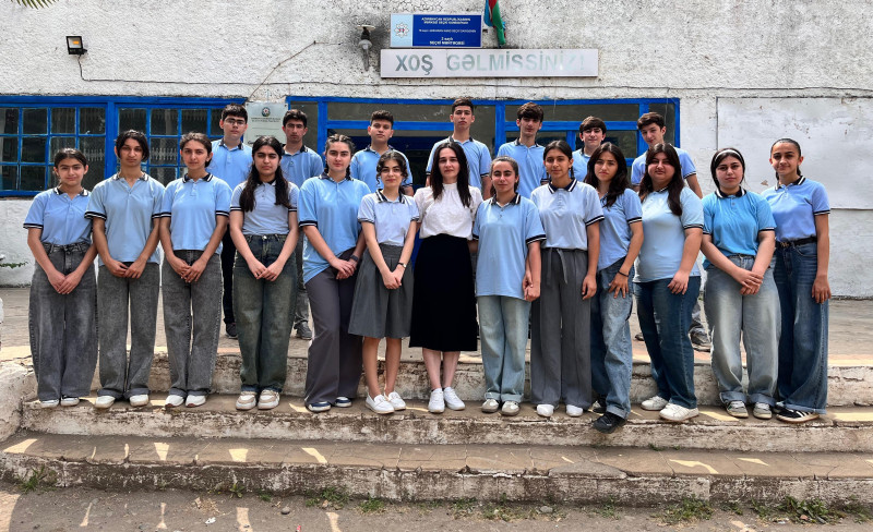 Məktəbin adını ucaldan lənkəranlı müəllim