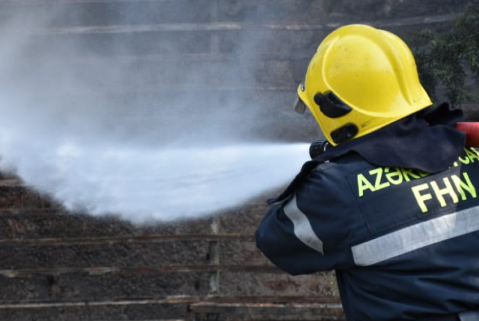 Lerikdə yanğın olub