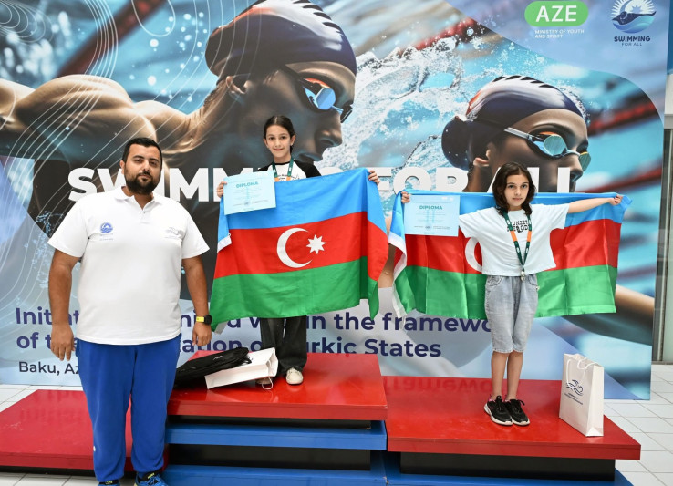 Lənkəranlı idmançı “Üzgüçülük hamı üçün” layihəsində uğur qazanıb