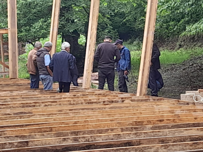 Lerikdə istirahət mərkəzində qanunsuz inşa aradan qaldırıldı