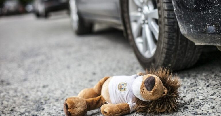 Lənkəranda 6 yaşlı uşağı maşın vurub - VİDEO