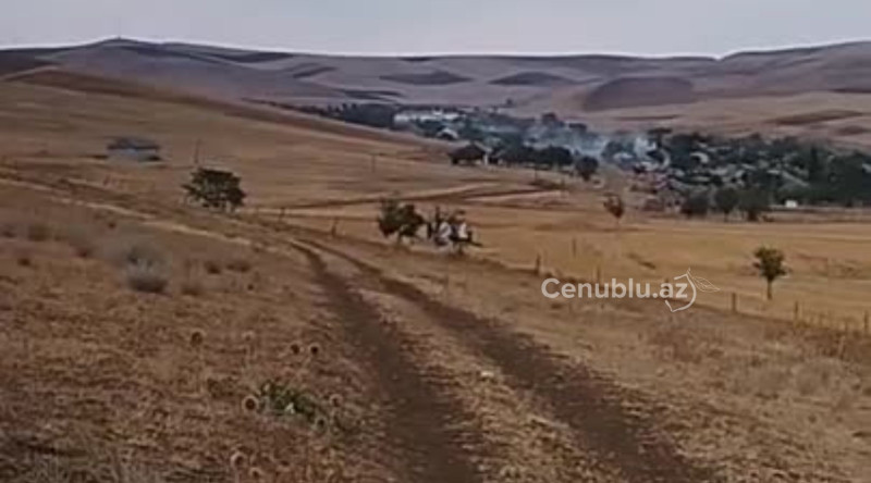 Mikayıllı kəndi yolsuzluqdan əziyyət çəkir - ŞİKAYƏT + VİDEO