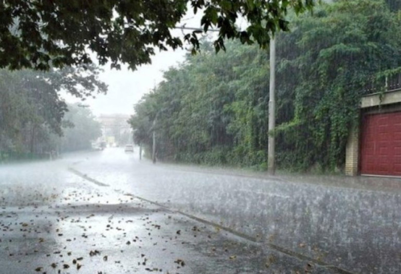 Sabah bəzi yerlərdə yağış yağacaq, şimşək çaxacaq