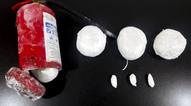 Yanğınsöndürən balonundan 2 kq metamfetamin aşkarlanıb