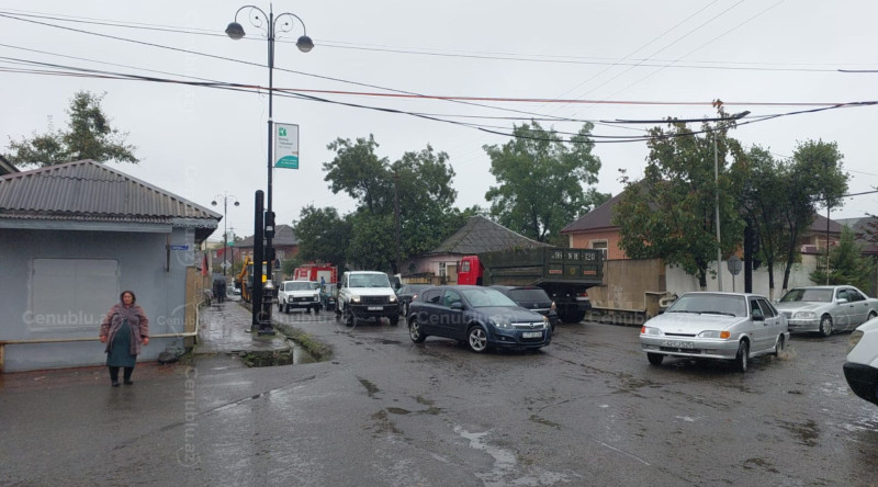 Lənkəranda sel suları həyətlərə dolub