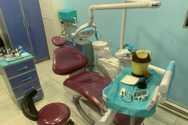 Cəlilabadda diş poliklinikasında çürümüş meyit tapıldı