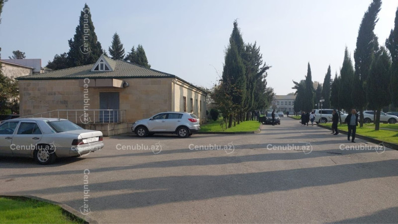 Astarada avtomobillər toqquşub, ölən var