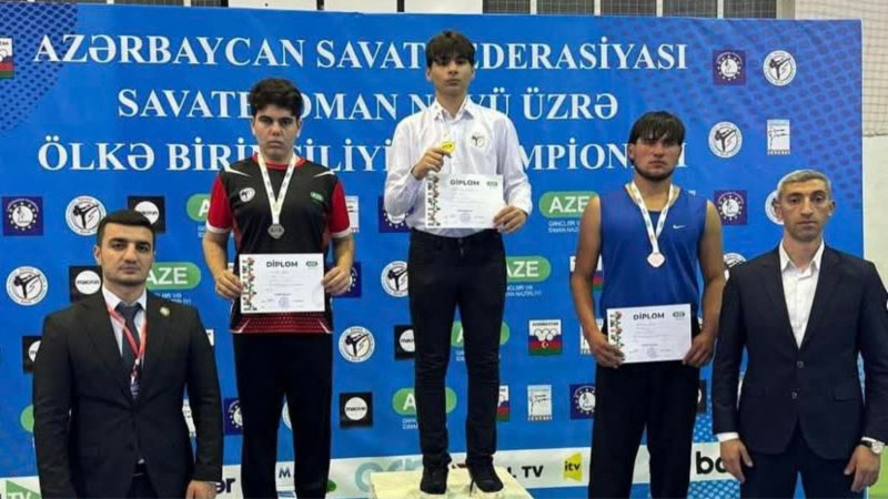 Astaralı idmançılar ölkə çempionatından medallarla qayıdıblar