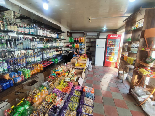 Masallıda marketdə saxta spirtli içkilər aşkarlandı