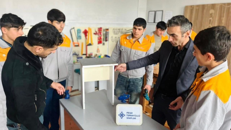 Cənubda 911 şagird orta məktəbdə peşə təhsili alır